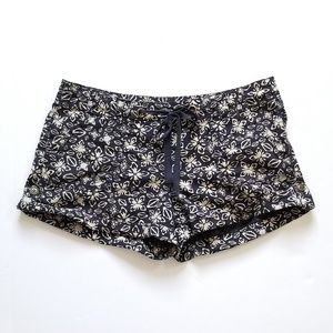 LOFT| Navy Blue Floral Print Shorts Sz 10